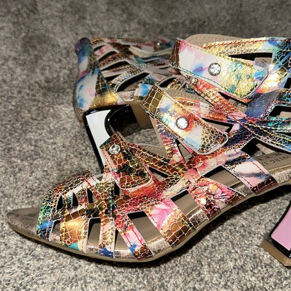 Spring Step L Artiste Multicolor Strappy Heels - Picture 6 of 13